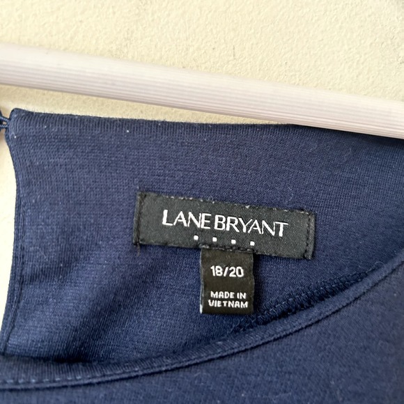 EC Lane Bryant Fit & Flare Bell Sleeve Midi Dress - Picture 4 of 14